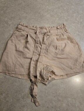 Express Women's High Rise Shorts - Medium